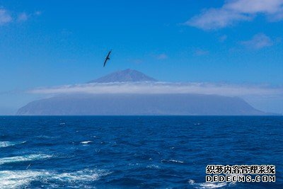 沐鸣测速地址,用于在偏远海域部署设备的海上机器人