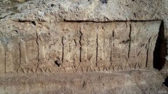 杏3沐鸣平台古代的石刻显示神骑神话动物的队伍