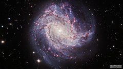 沐鸣平台登陆线路逃逸的恒星可能会在一些星系周围产生神秘的紫外线